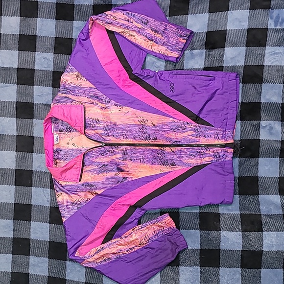 Vintage. Made in USA. ASICS. Full-zip windbreaker. Like-new. Women's Large - Picture 1 of 16